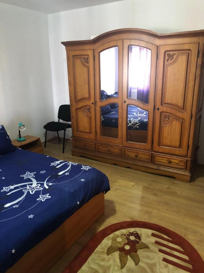 Studio In Craiova Extérieur photo